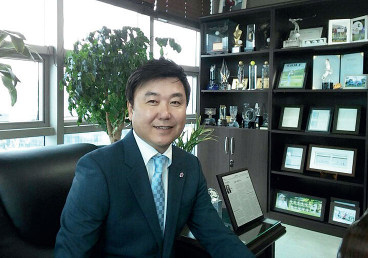 CEO 사진